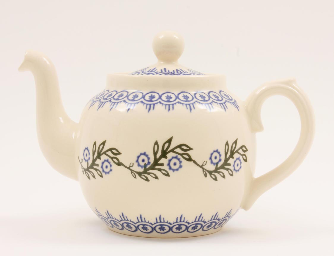 Brixton Floral Garland Teapot 4 Cup 750ml Gift