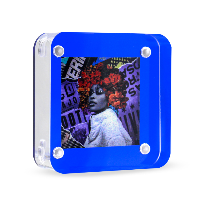 Acrylic Frame With Magnetic Closure Blue Color Size 75x75x2x2cm Gift
