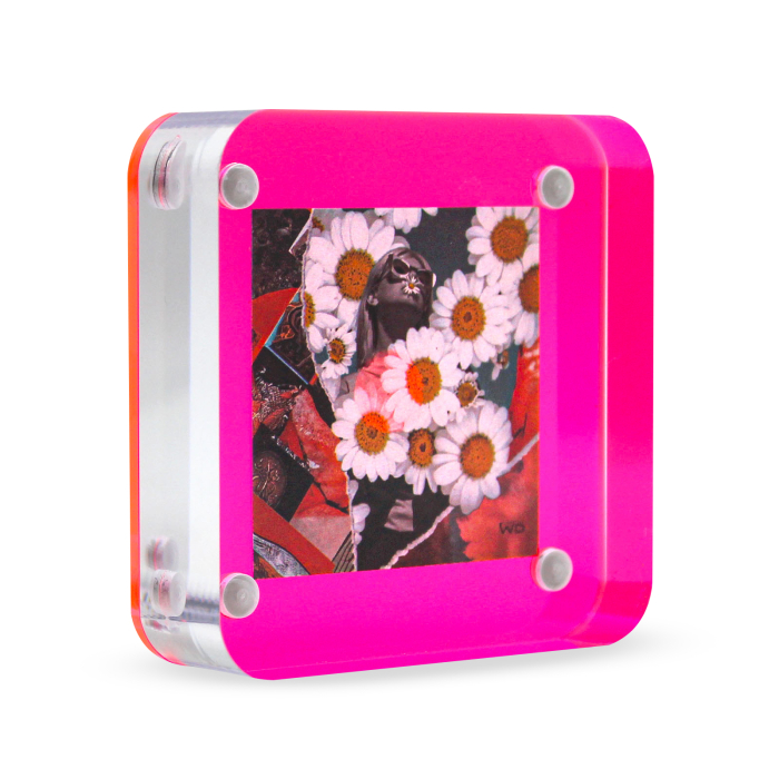 Acrylic Frame With Magnetic Closure Pink Color Size 75x75x2x2cm Gift