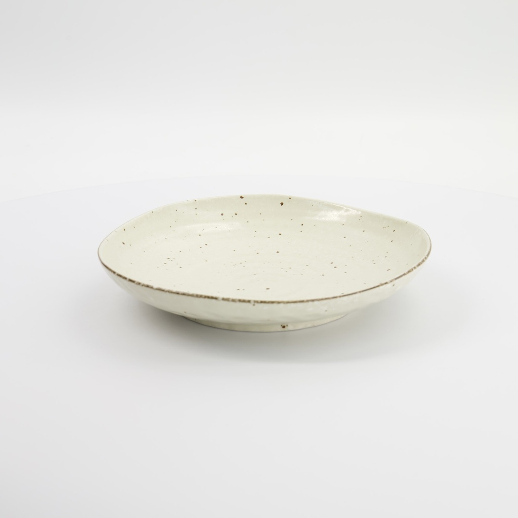 Shirogesho Triangle Plate 22.7x4.4cm 33960 Beige 5/30 Gift